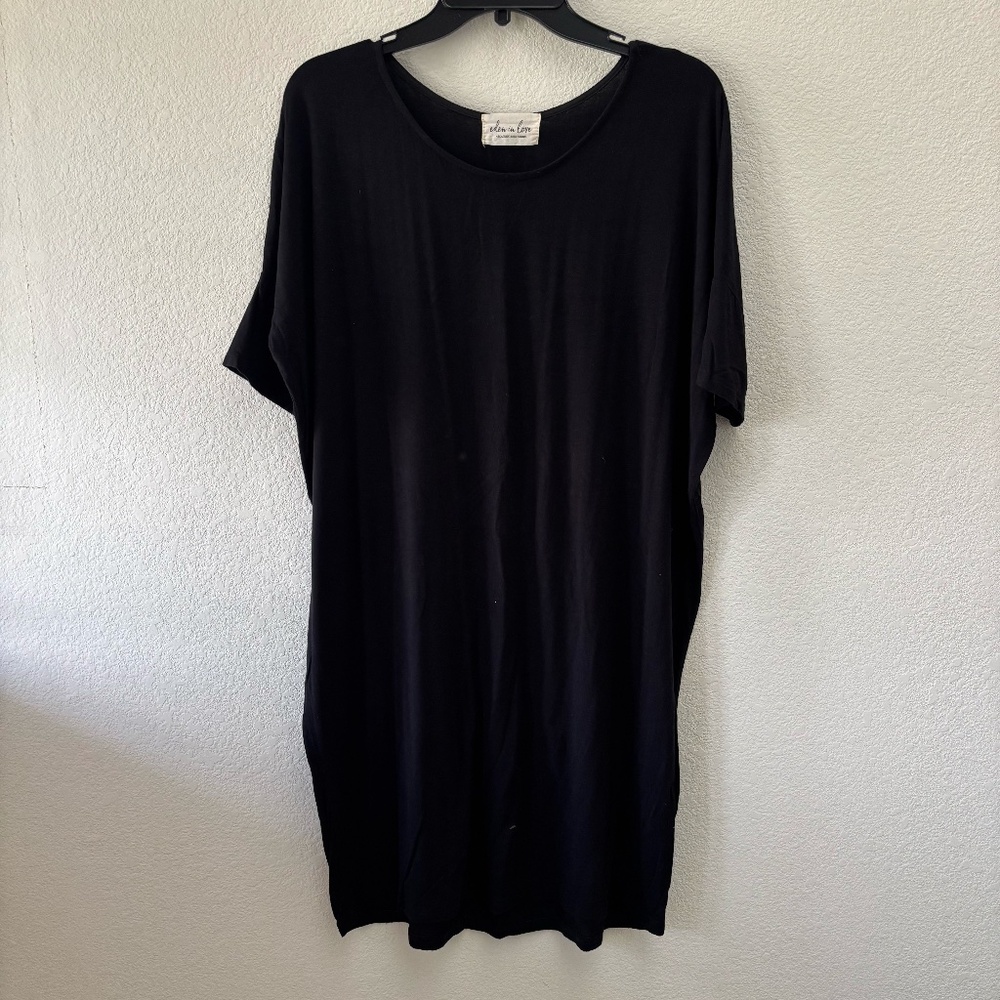 EDEN IN LOVE Black T-Shirt Dress